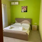 Holiday apartment * Vlorë