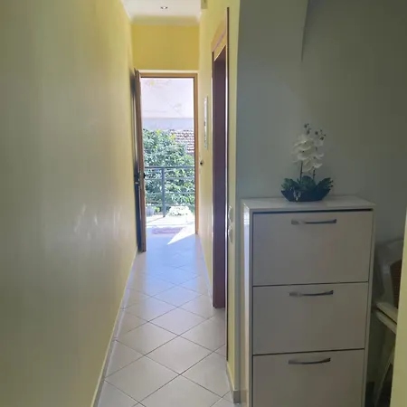 Holiday Apartment شقة *